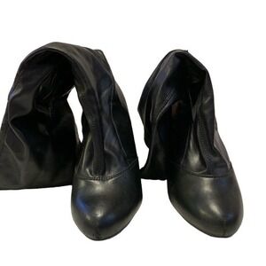 Brand Black knee high black boots with side zipper